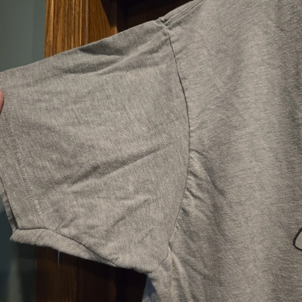 Warner Bros Gray Studio Tour T-Shirt - Picture 6 of 9